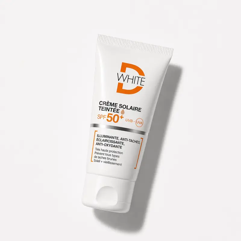 dwhite Crème solaire teintée SPF50 claire dwhite Crème solaire teintée SPF50 claire